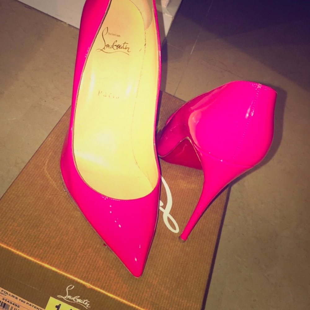 Louboutin Follies 100 💓